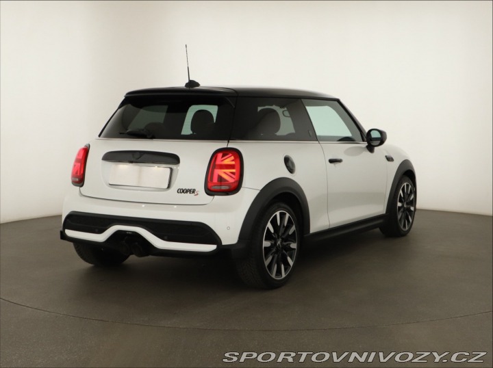 Mini Cooper Cooper S 2023