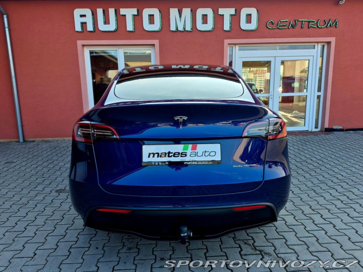 Tesla Model Y Long Range Dual Motor 378 2022