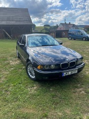 BMW 5 2,8   528i, před FL, MANU