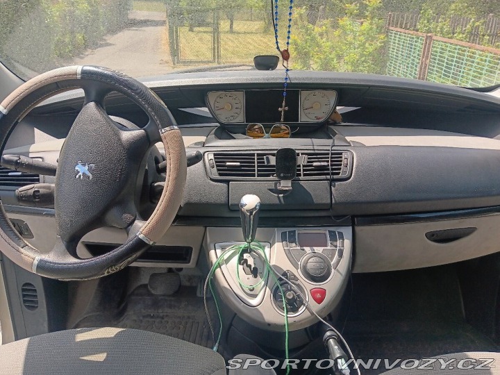 Peugeot Ostatní modely 807 2,2 hdi 1800