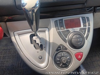 Peugeot Ostatní modely 807 2,2 hdi 1800