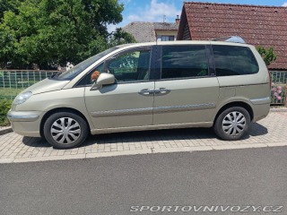 Peugeot Ostatní modely 807 2,2 hdi 1800