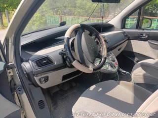 Peugeot Ostatní modely 807 2,2 hdi 1800