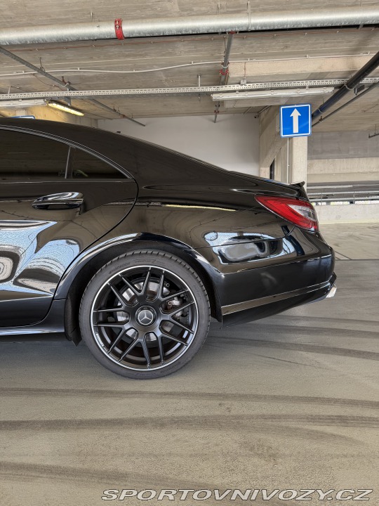 Mercedes-Benz CLS 550 V8 Biturtbo 2012
