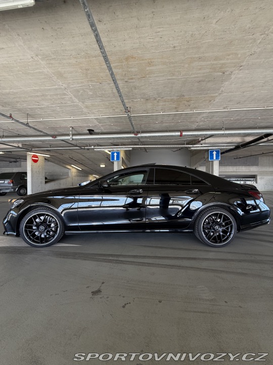 Mercedes-Benz CLS 550 V8 Biturtbo 2012