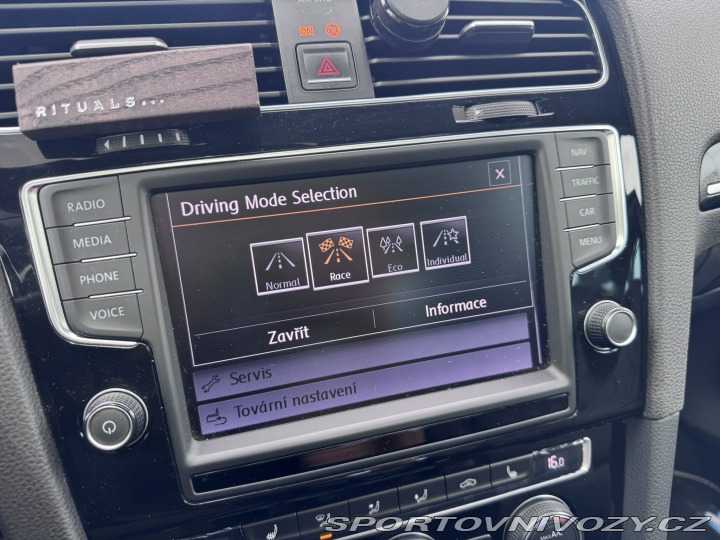 Volkswagen Golf 2,0 TSI 221 KW 420 HP MAN 2013