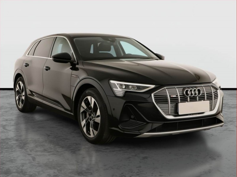 Audi Ostatní modely e-tron S-Line 50 quattro