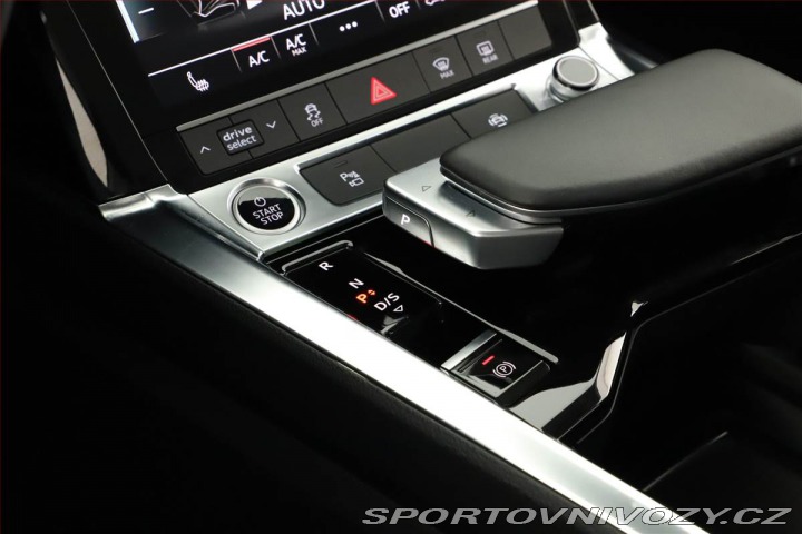Audi Ostatní modely e-tron S-Line 50 quattro 2021