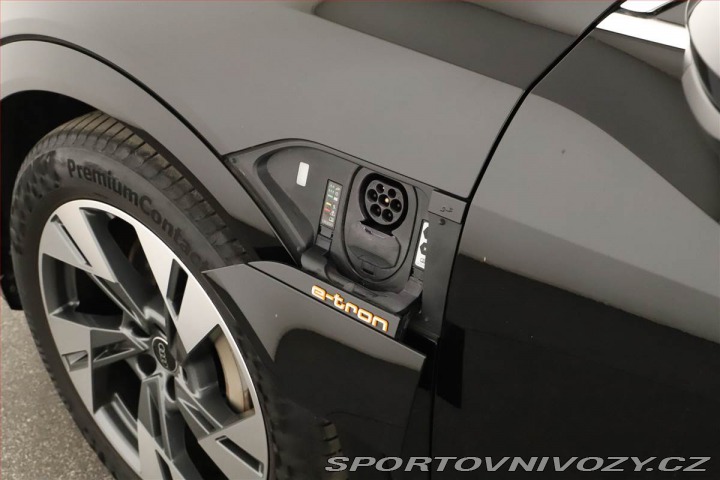 Audi Ostatní modely e-tron S-Line 50 quattro 2021