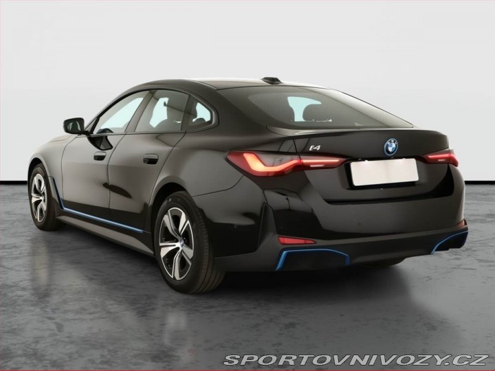 BMW i4 eDrive40, SoH 95% 2022