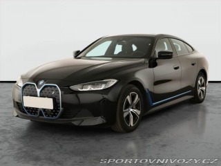 BMW i4 eDrive40, SoH 95% 2022
