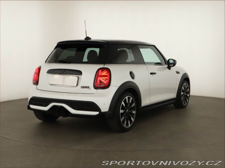Mini Cooper Cooper S 2023