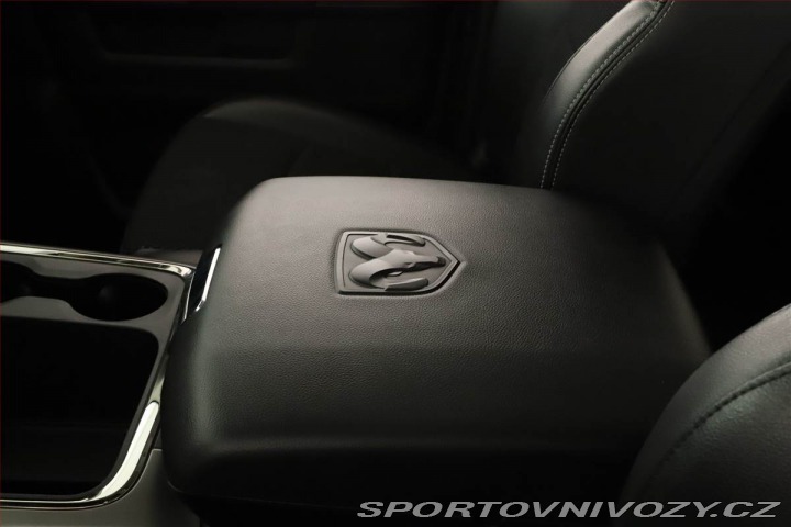 Ostatní značky Ostatní modely RAM 1500 5.7 V8 Hemi 2021