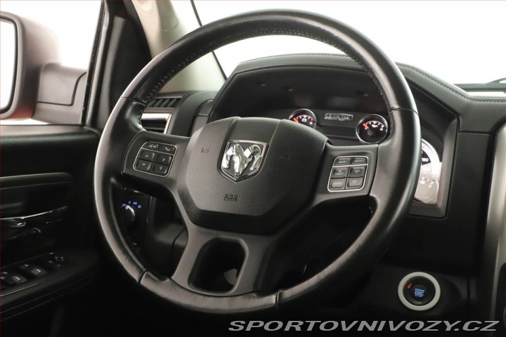 Ostatní značky Ostatní modely RAM 1500 5.7 V8 Hemi 2021
