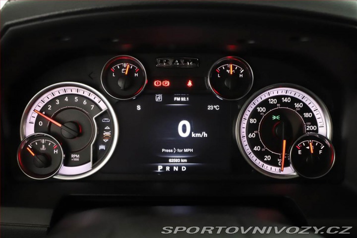 Ostatní značky Ostatní modely RAM 1500 5.7 V8 Hemi 2021