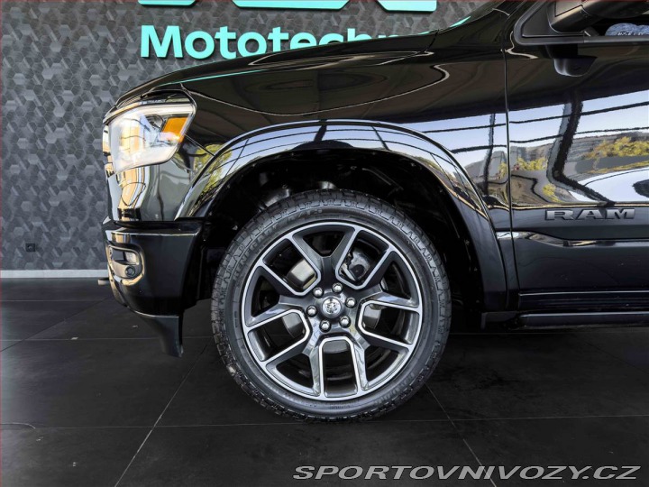 Ostatní značky Ostatní modely RAM 1500 5.7 V8 Hemi 2019