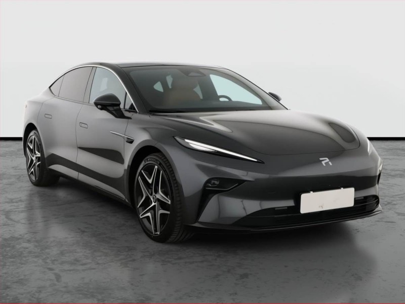 Ostatní značky Ostatní modely Rising Auto F7 77 kWh RWD, SoH 100%