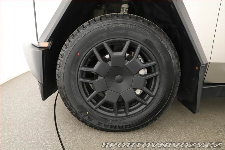 Tesla Ostatní modely Cybertruck Dual Motor AWD 2024