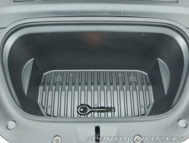 Tesla Model Y Long Range AWD 79kWh, SoH 2022