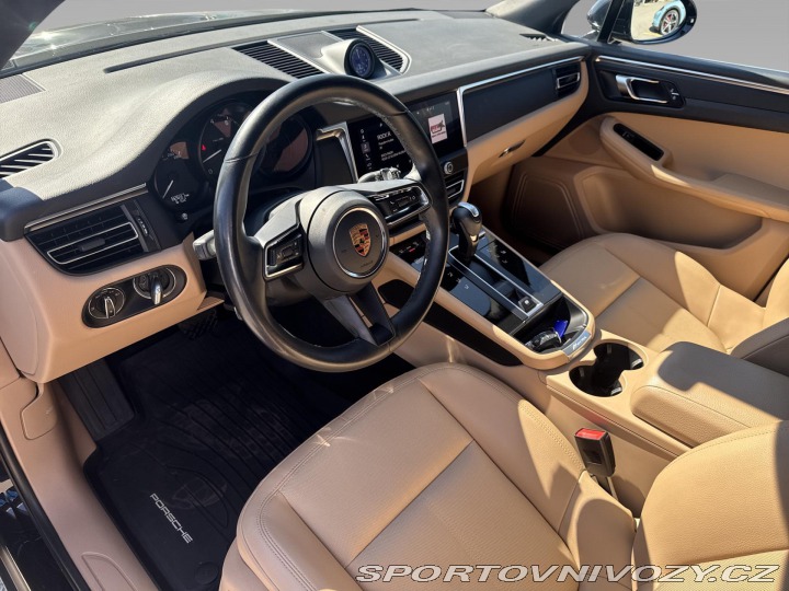 Porsche Macan 2.0 2022