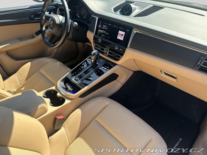 Porsche Macan 2.0 2022
