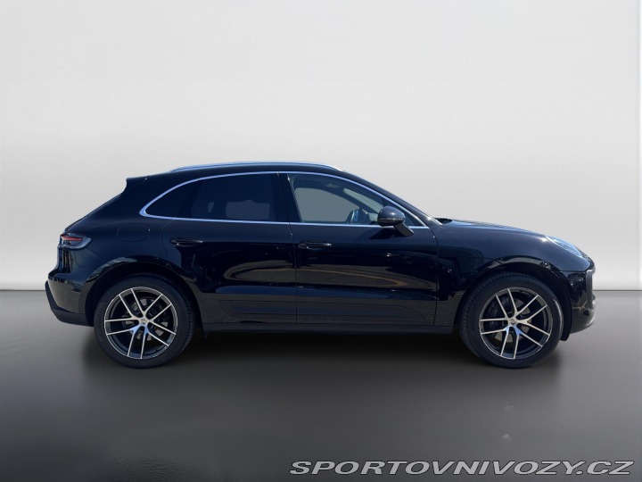 Porsche Macan 2.0 2022