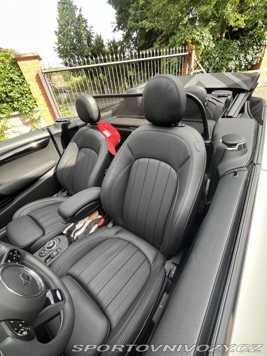Mini Cooper cabrio 2023