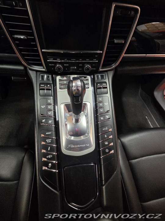 Porsche Panamera 4s 2010