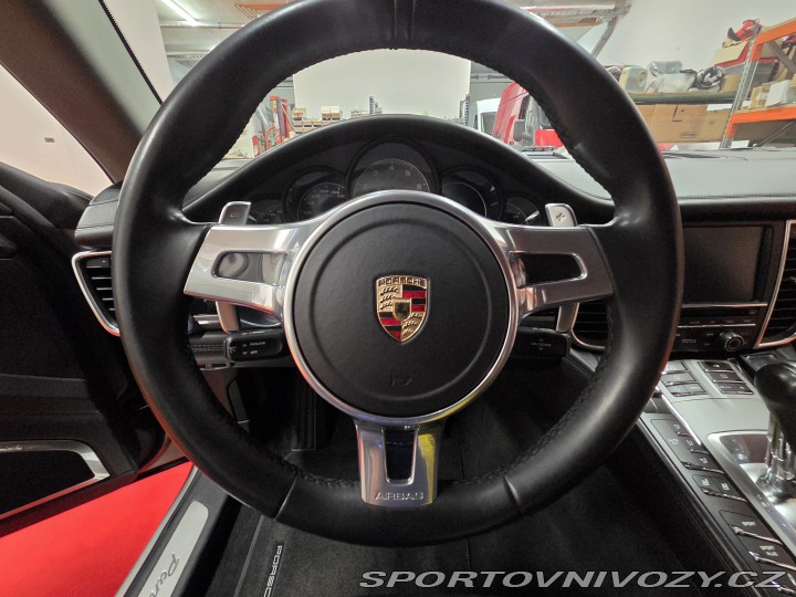 Porsche Panamera 4s 2010