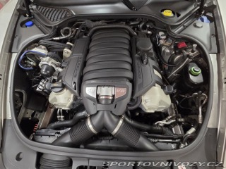 Porsche Panamera 4s 2010