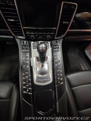 Porsche Panamera 4s 2010