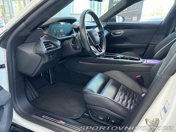 Audi Ostatní modely 440kW 2021