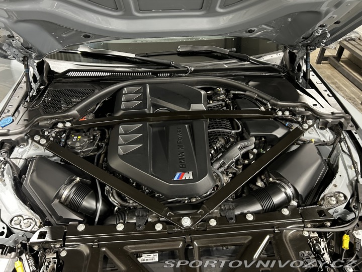 BMW M4 2024