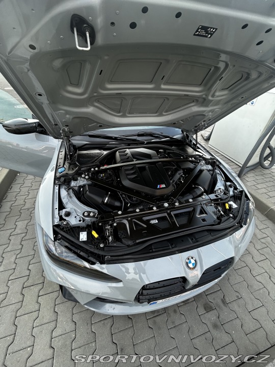 BMW M4 2024