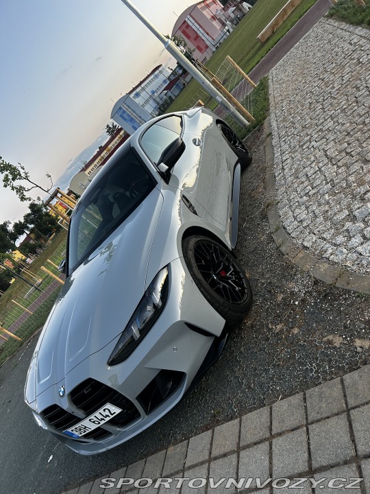 BMW M4 2024