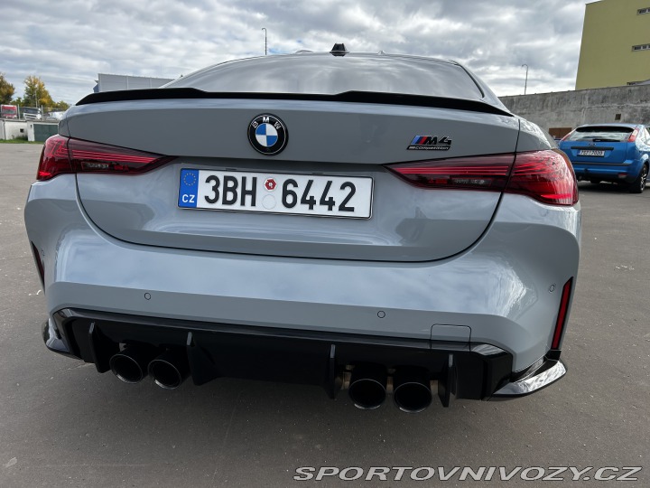 BMW M4 2024