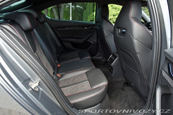 Škoda Octavia RS 2.0 TDi 147 kW DSG 4x4 2023