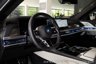 BMW Ostatní modely M70 xDrive Bower&Wilk 2023