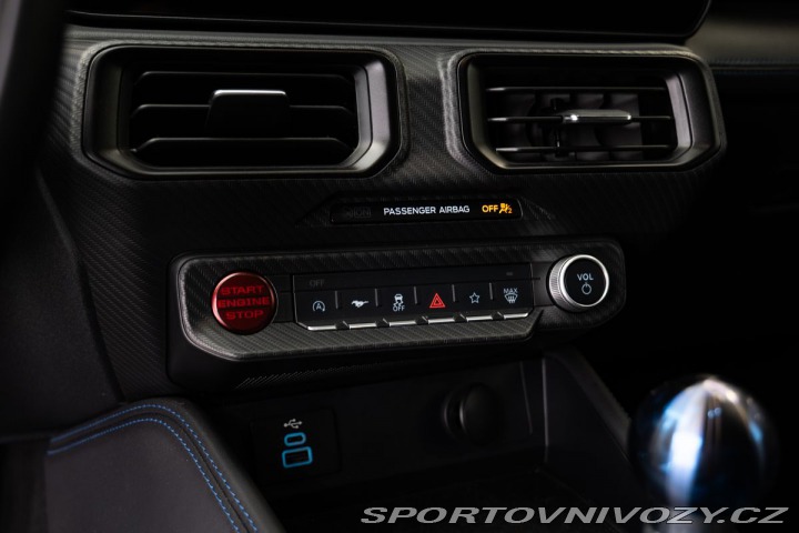 Ford Mustang Dark Horse 2025