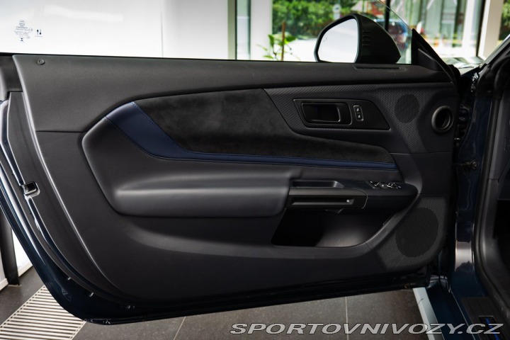Ford Mustang Dark Horse 2025