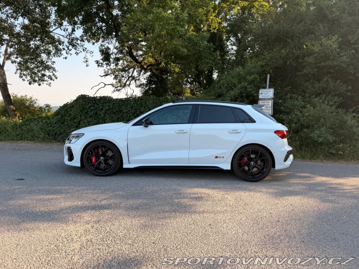 Audi RS3 2023