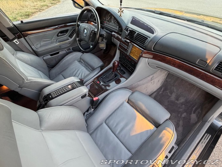 BMW 7 E38 750i Individual 1995