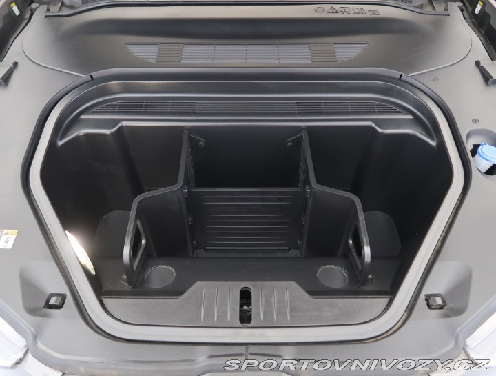 Ford Mustang Mach-E Standard Range RW 2021