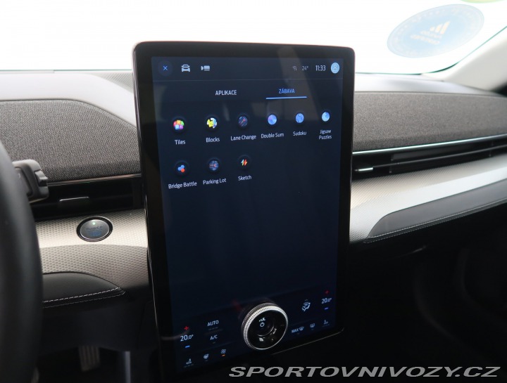 Ford Mustang Mach-E Standard Range RW 2021