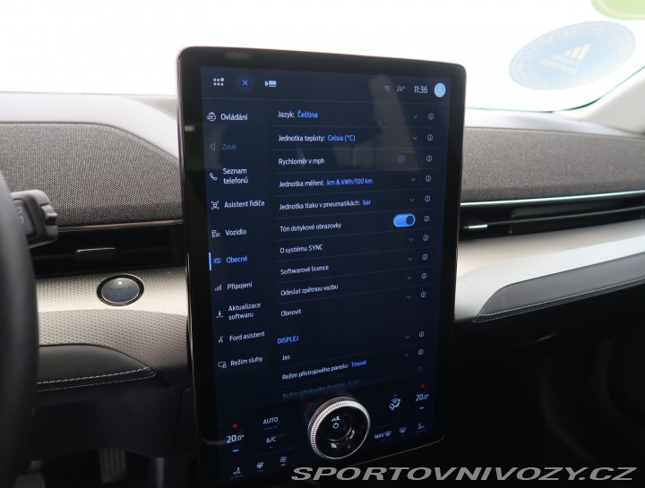 Ford Mustang Mach-E Standard Range RW 2021