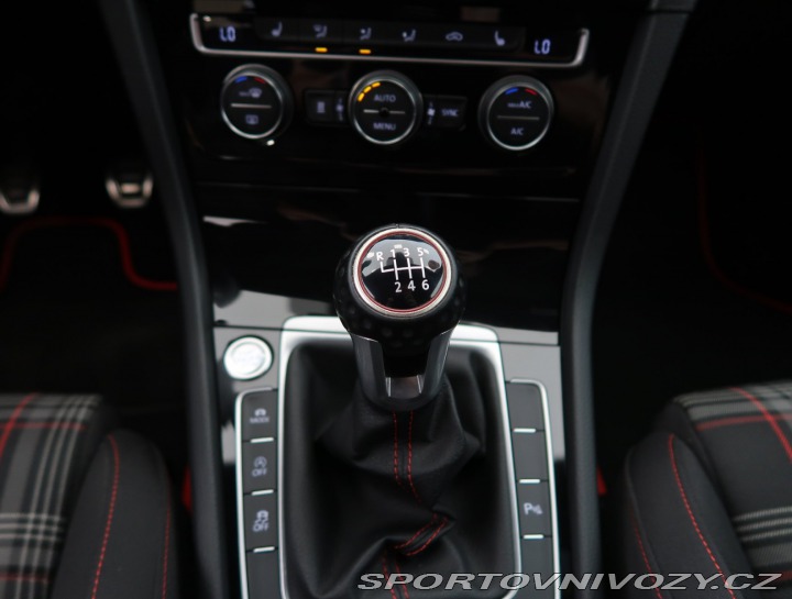 Volkswagen Golf 2.0 GTI Performance 2019
