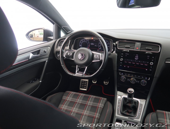 Volkswagen Golf 2.0 GTI Performance 2019
