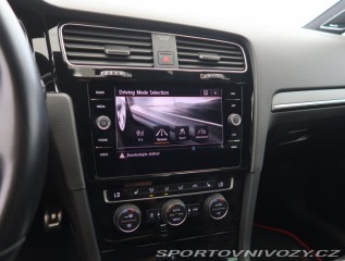 Volkswagen Golf 2.0 GTI Performance 2019