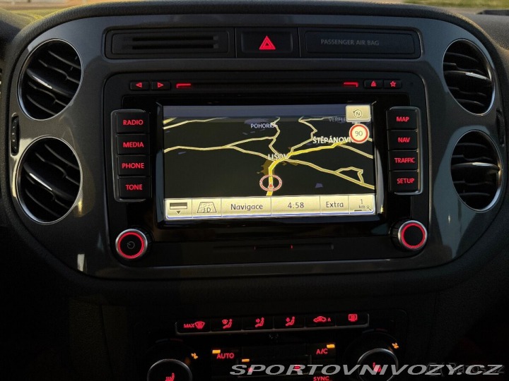 Volkswagen Ostatní modely Tiguan 2,0   TDI 103 kW 4x4 DSG 2012