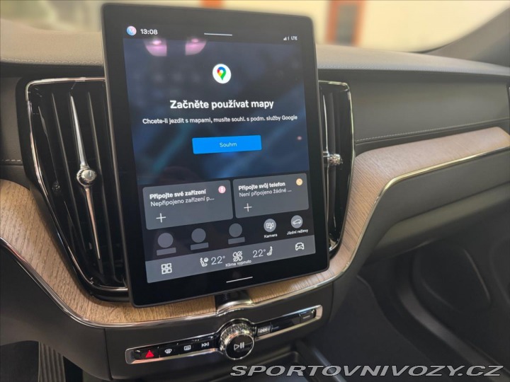 Volvo Ostatní modely XC60 2,0 XC60T8 Ultra Dark 0 2025